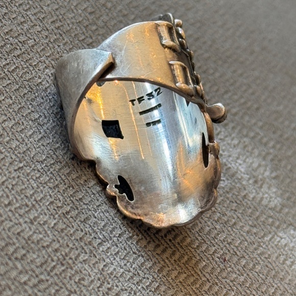 Vintage Sterling Silver 925 Onyx Carved Face Mask Poison Ring TF32 - Picture 8 of 9